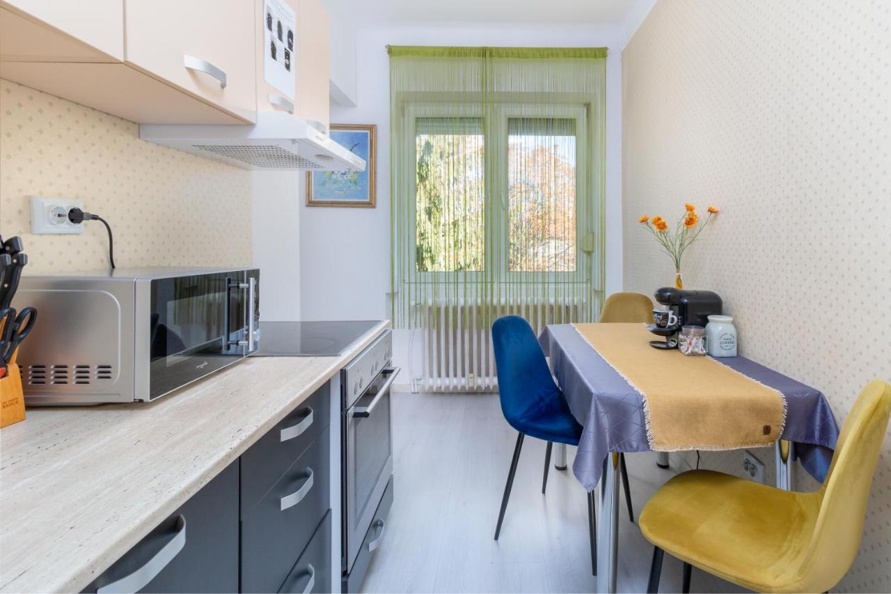 אורדאה Moonlight Central Apartments מראה חיצוני תמונה