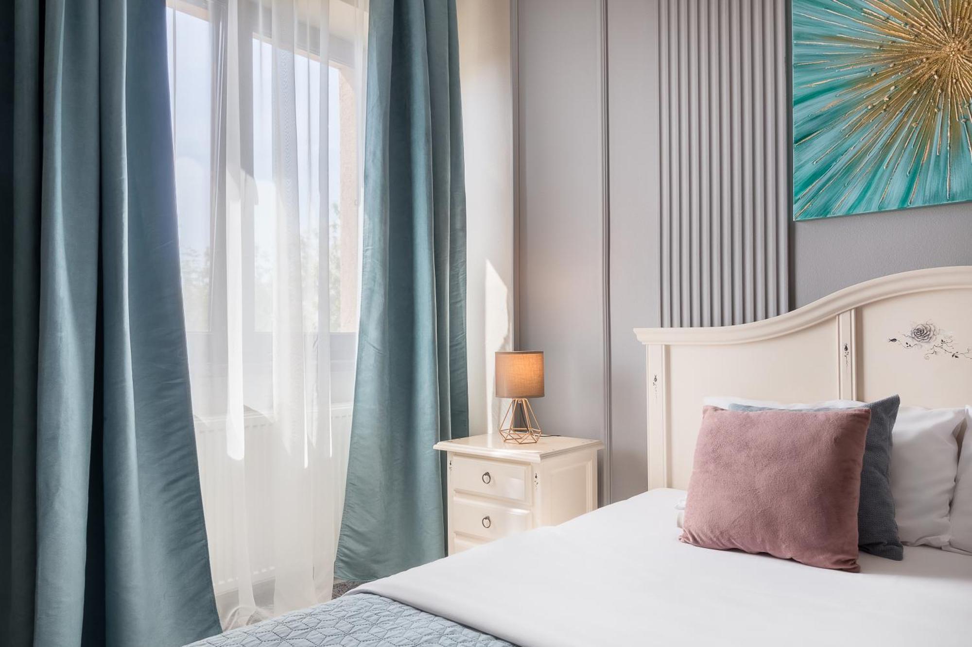 אורדאה Moonlight Central Apartments מראה חיצוני תמונה