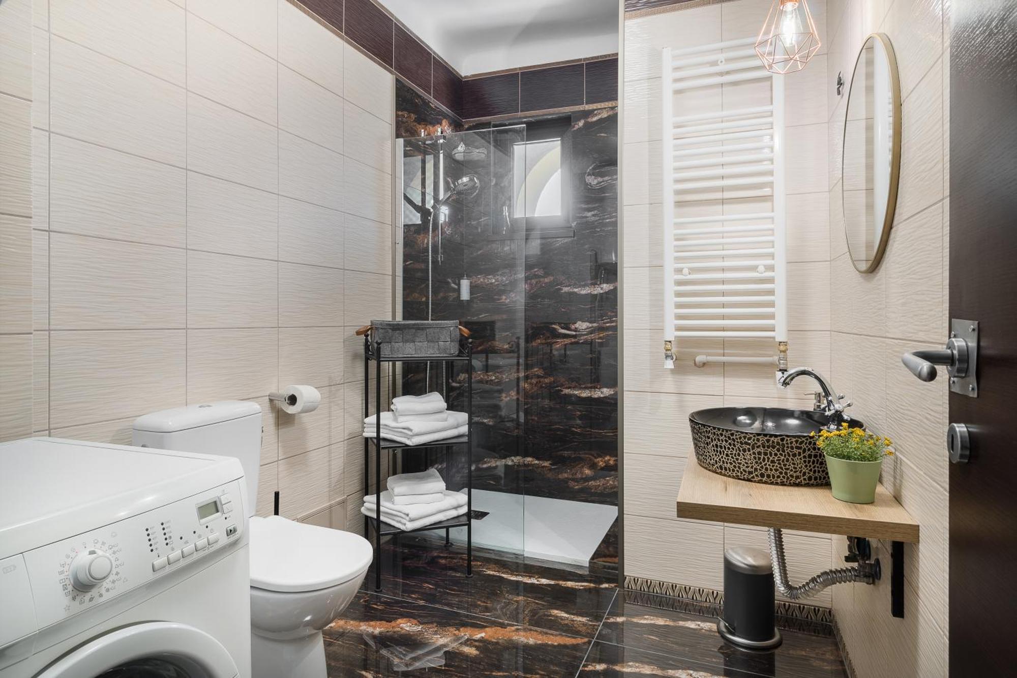 אורדאה Moonlight Central Apartments מראה חיצוני תמונה